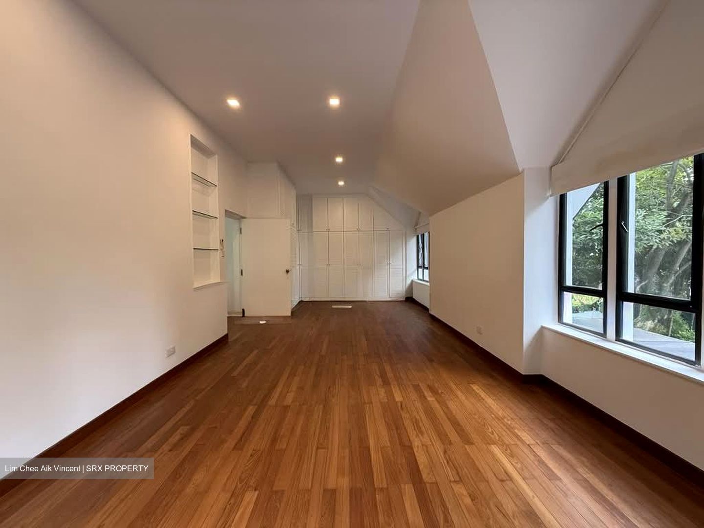 Ford Avenue (D10), Detached #539664451